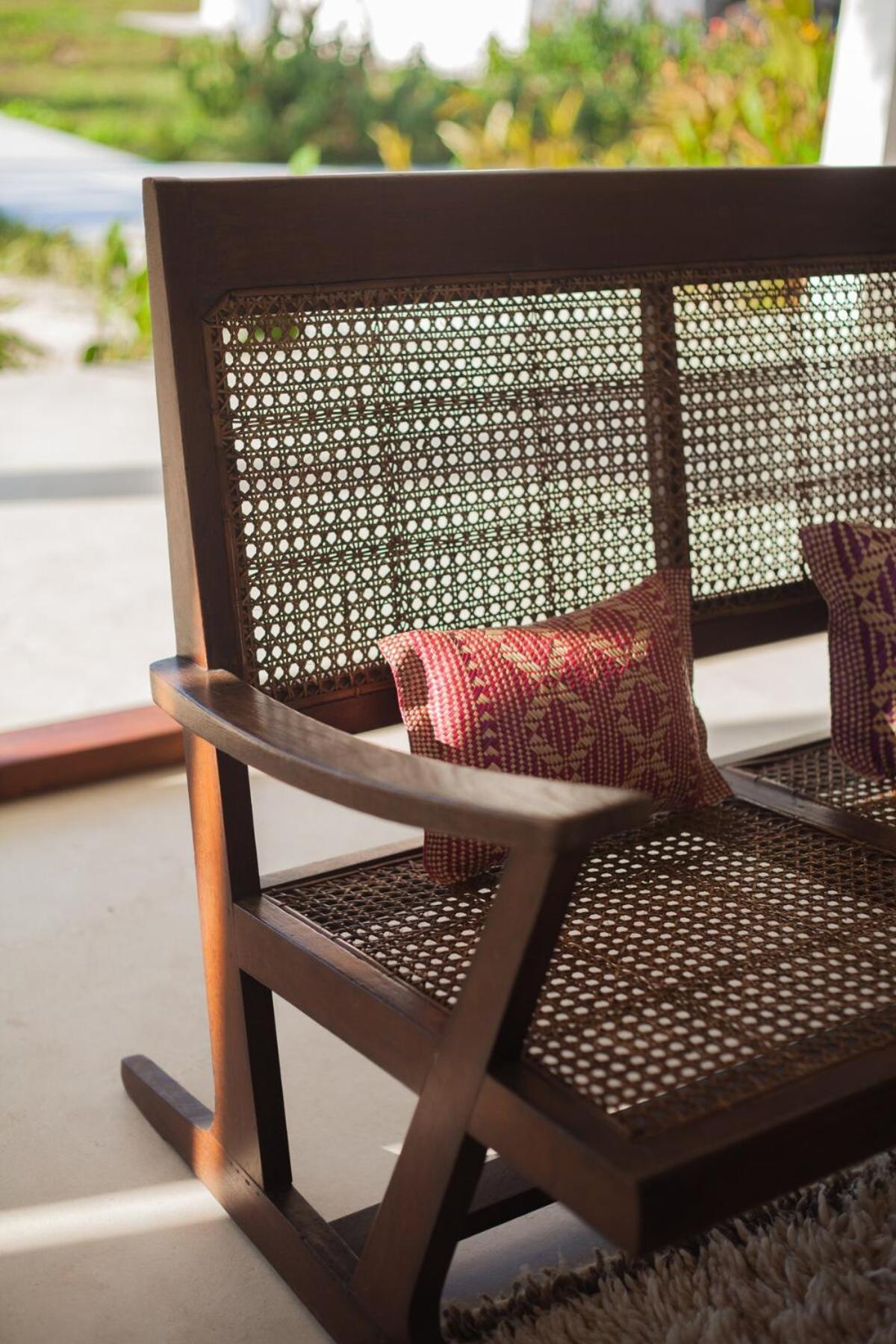 Aditi - Amazing Beachfront *