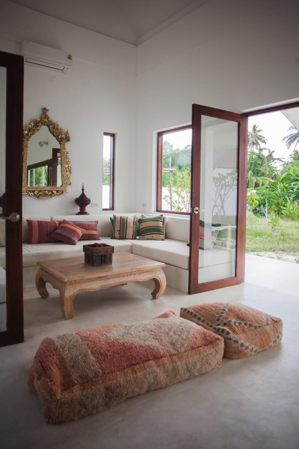Aditi - Amazing Beachfront Villa