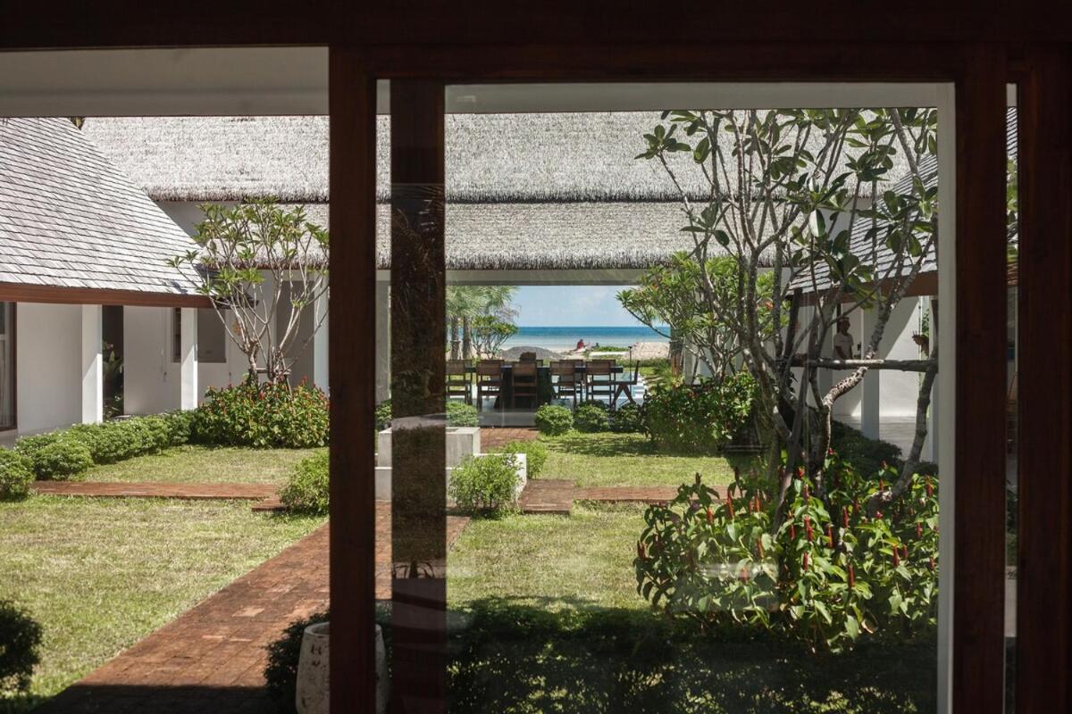 Aditi - Amazing Beachfront Amphoe Koksamui